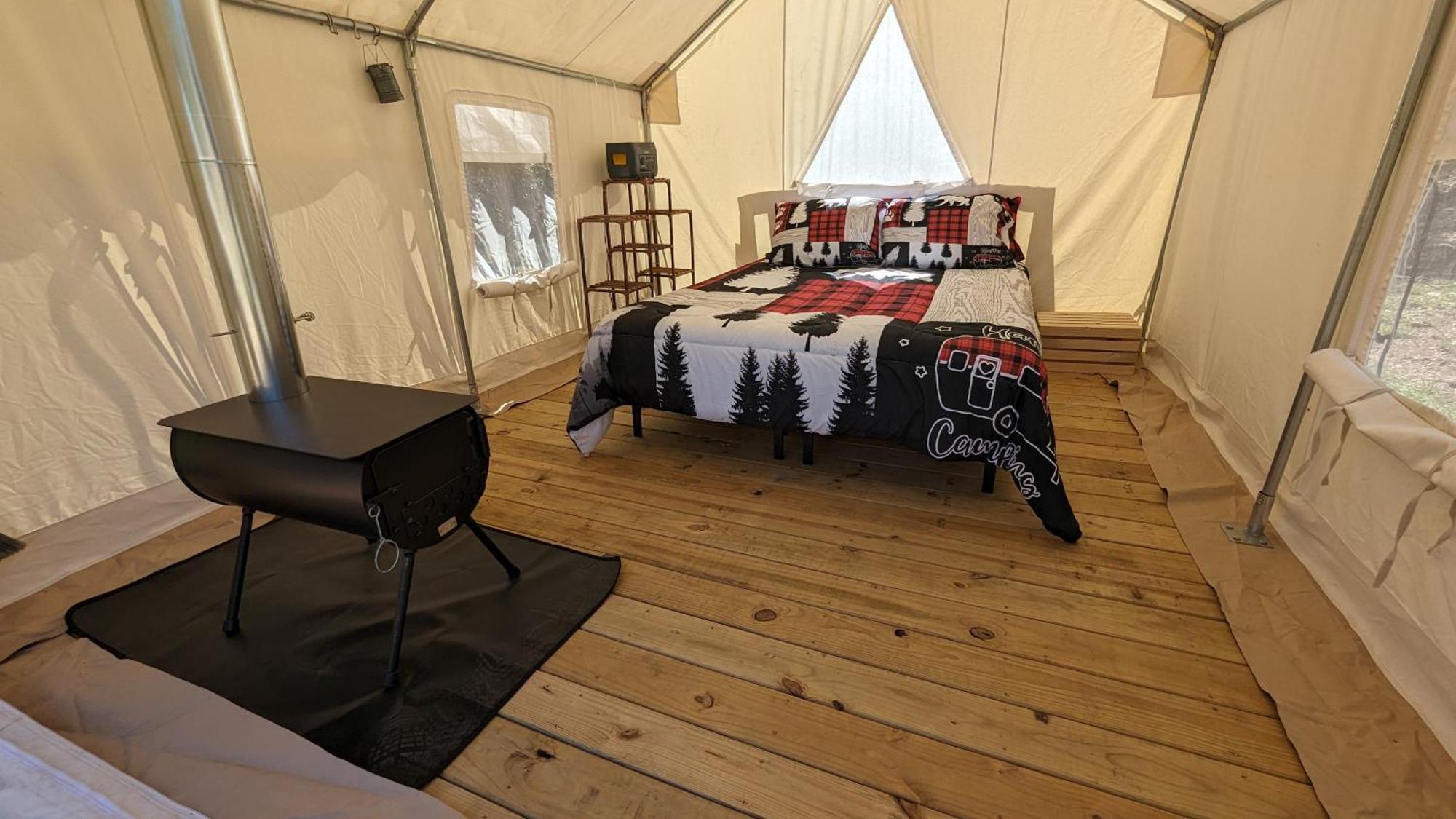 A Peace Of Heaven Cabins And Rv Vanderpool Exteriör bild